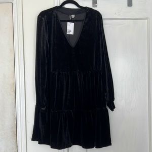 H&M Velvet Black Dress BNWT
